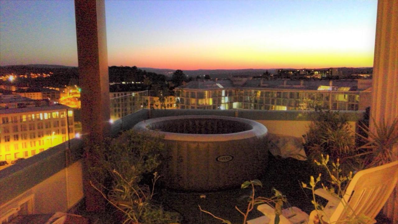 Preciosa Habitacion Suite En Atico Con Terraza Santiago de Compostela Luaran gambar